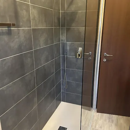 Апартаменти Locazione Panta Rei